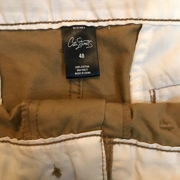 Short Set - Picture 4 of 4